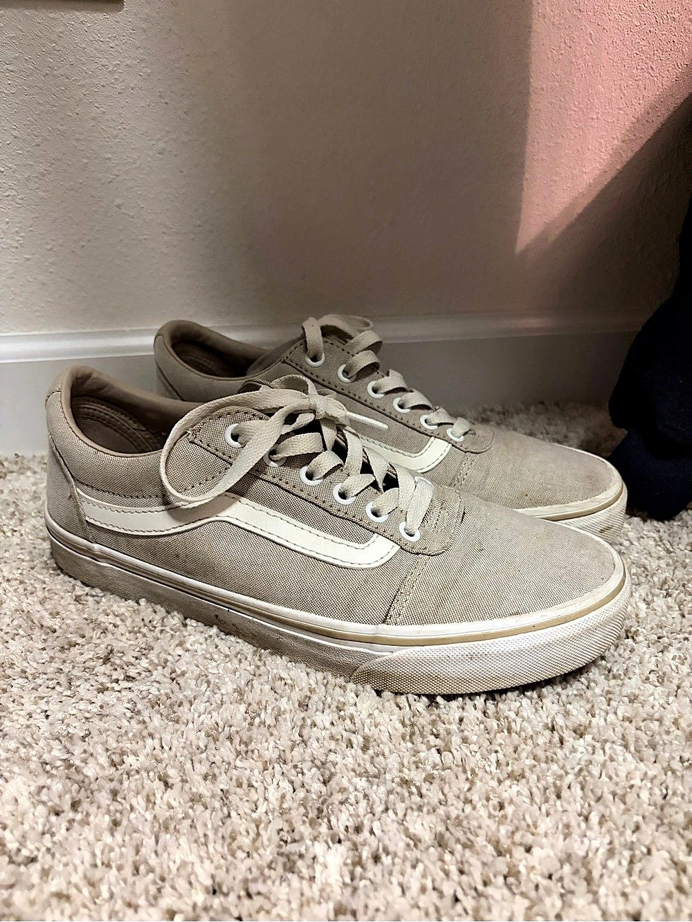 Vans Old Skool Sneakers in Gray